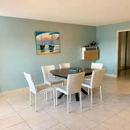 Cosy Vue Mer Garage Proche Plages, Raphael Apartament *